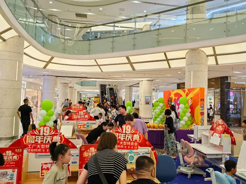 你敢相信吗？郑州这家店，3天狂卖一百多套学习桌！